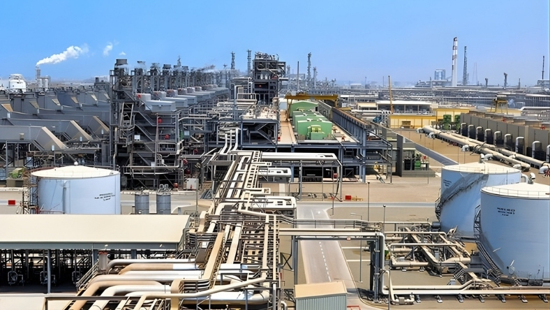 UAE Turns Factory Emissions Into Solid Rock